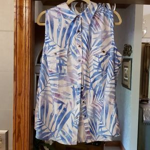 Lularoe Roxanne Snap Top